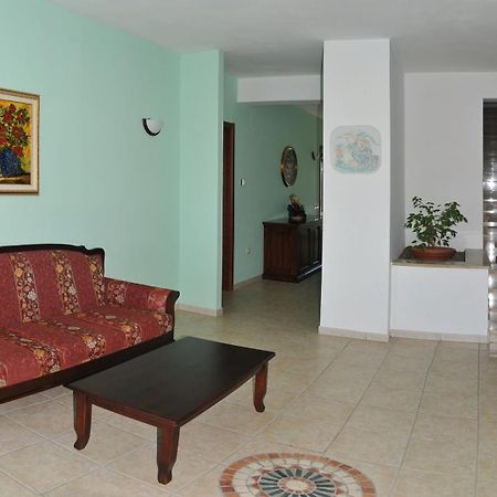 Hotel Pietrapanna Calvello Номер фото